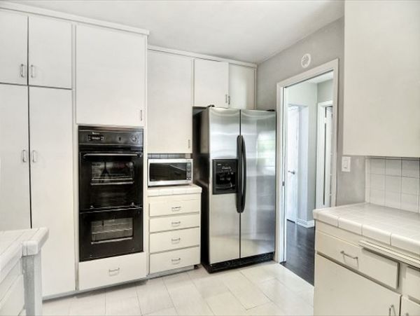 Anaheim Home 998790
