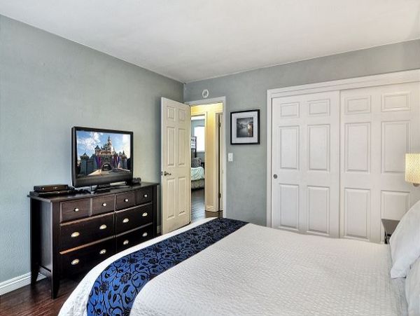 Anaheim Home 998790
