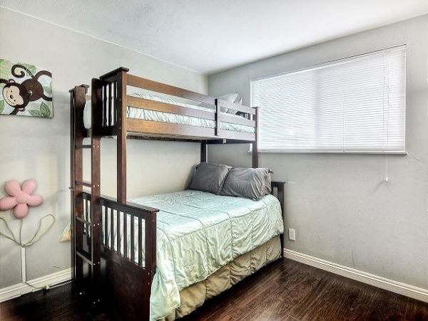 Anaheim Home 998790