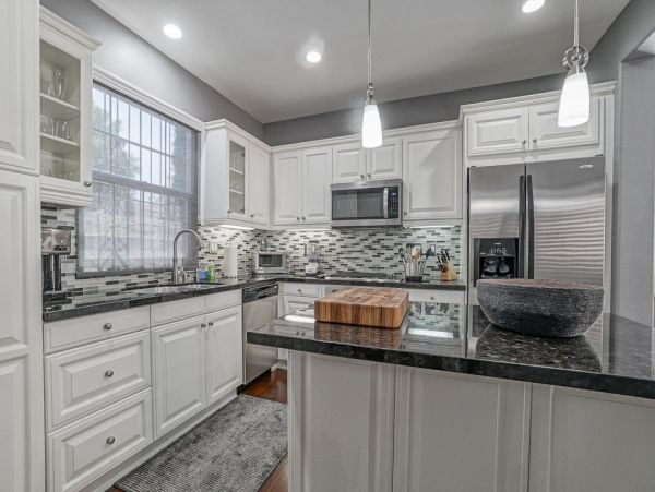 Anaheim Home 998791
