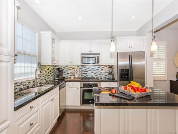 Anaheim Home 998791