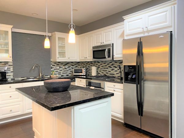 Anaheim Home 998791