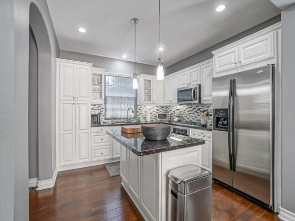 Anaheim Home 998791