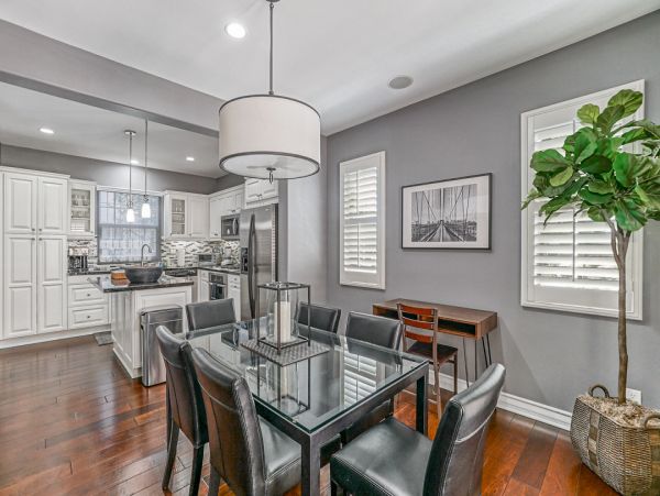 Anaheim Home 998791