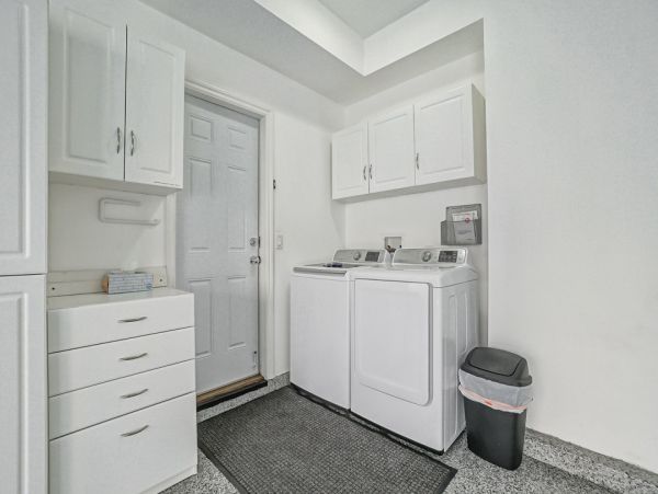 Anaheim Home 998791