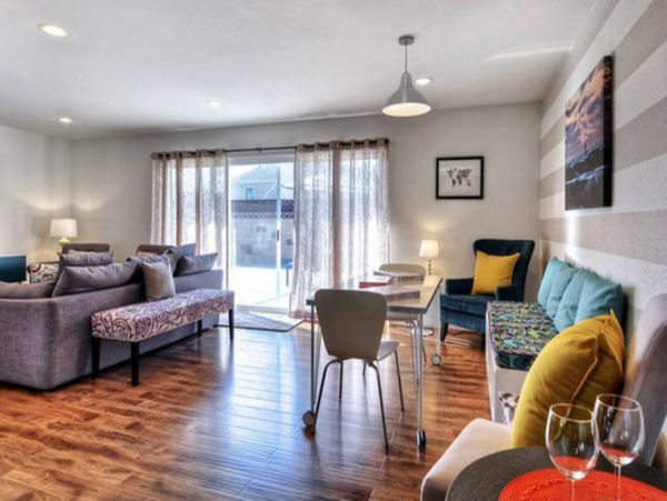 Anaheim Home 998794