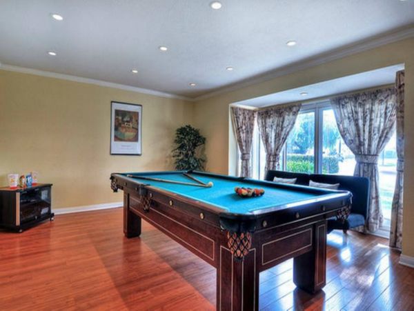 Anaheim Home 998796