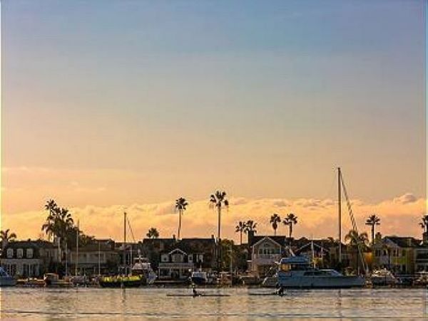 Anaheim Home 998797