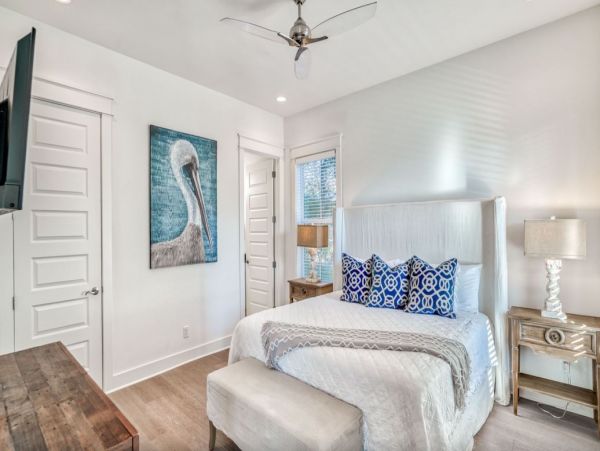 Gorgeous Vacation Home in Panama City Beach Sleeps 30 Guests