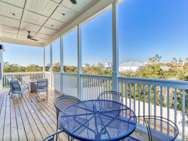 Gorgeous Vacation Home in Panama City Beach Sleeps 30 Guests