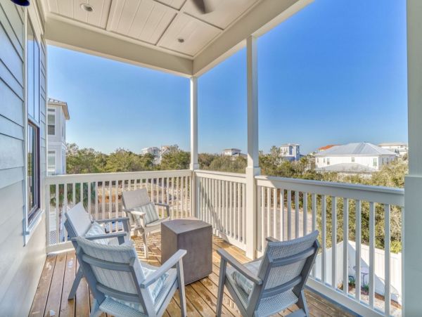 Gorgeous Vacation Home in Panama City Beach Sleeps 30 Guests