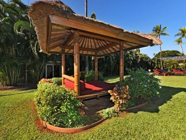 2 Bedroom Vacation Condo in Lahaina Six Guests