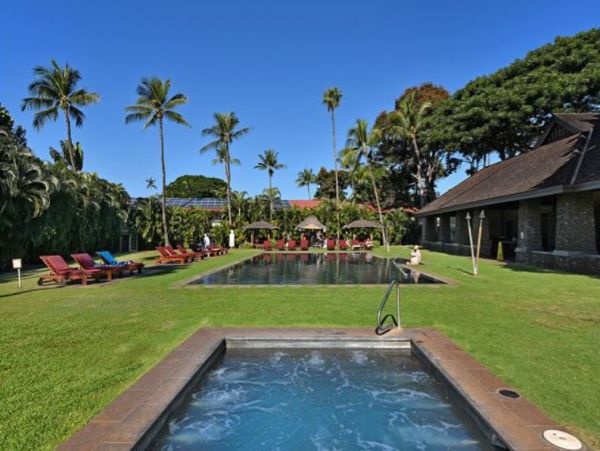 2 Bedroom Vacation Condo in Lahaina Six Guests