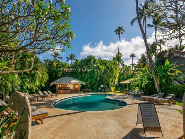 2 Bedroom Vacation Condo in Lahaina Six Guests