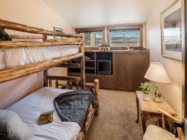 Beautiful Teton Village Vacation Condo with Mountain Views