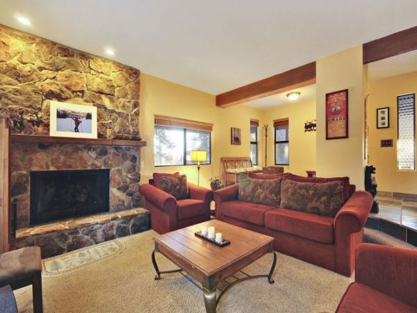 Lake Tahoe North Shore Home 999007