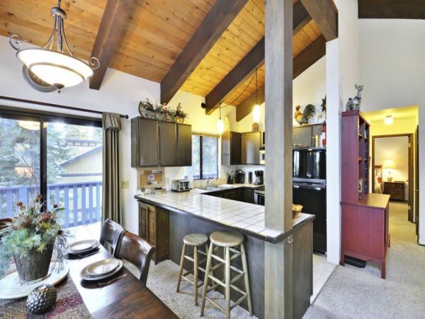 Lake Tahoe North Shore Home 999007