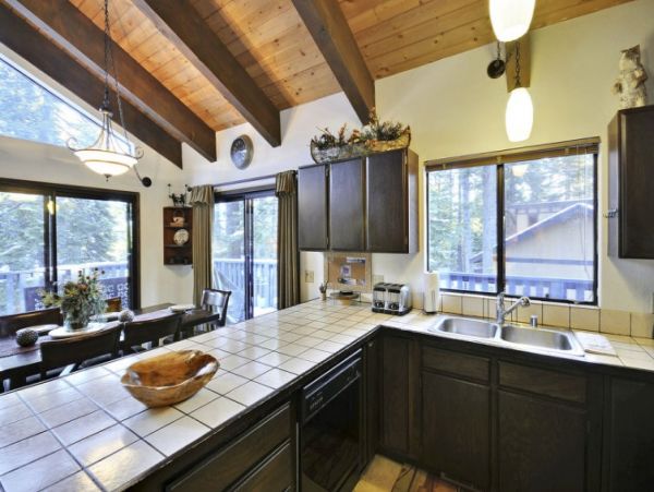 Lake Tahoe North Shore Home 999007