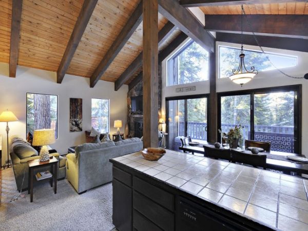 Lake Tahoe North Shore Home 999007