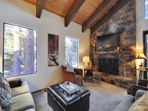 Lake Tahoe North Shore Home 999007
