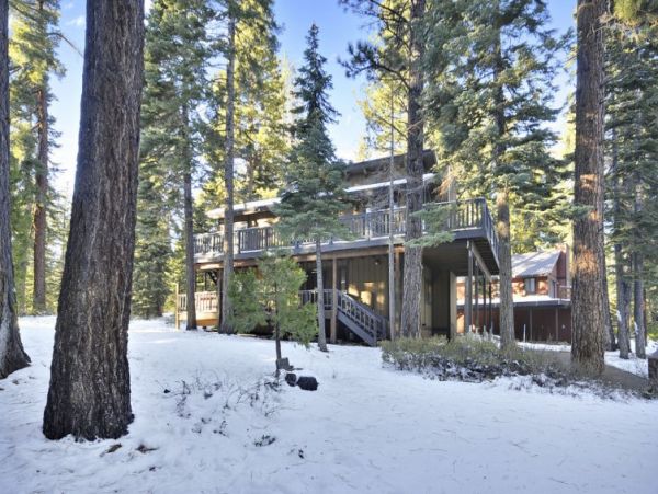 Lake Tahoe North Shore Home 999007