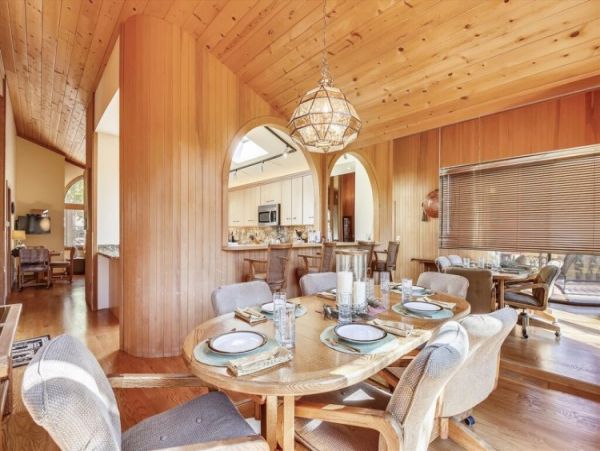 Lake Tahoe North Shore Home 999008
