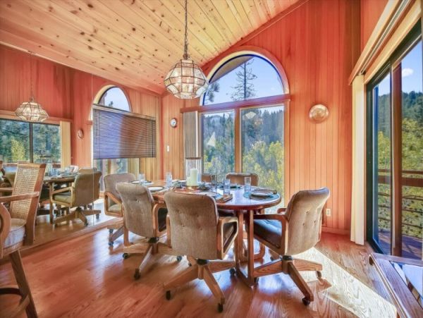 Lake Tahoe North Shore Home 999008