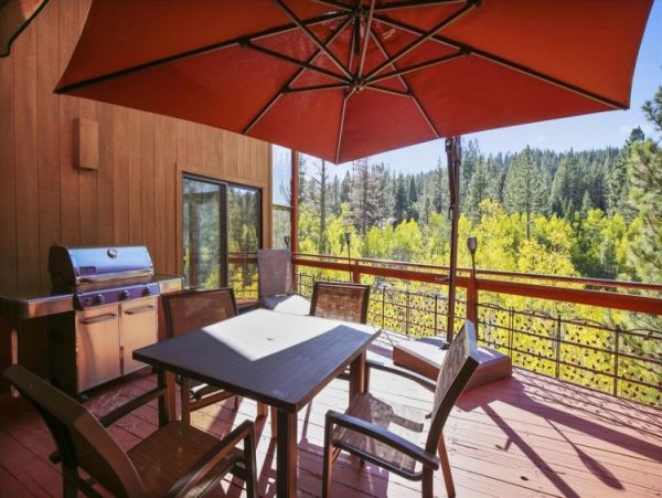 Lake Tahoe North Shore Home 999008