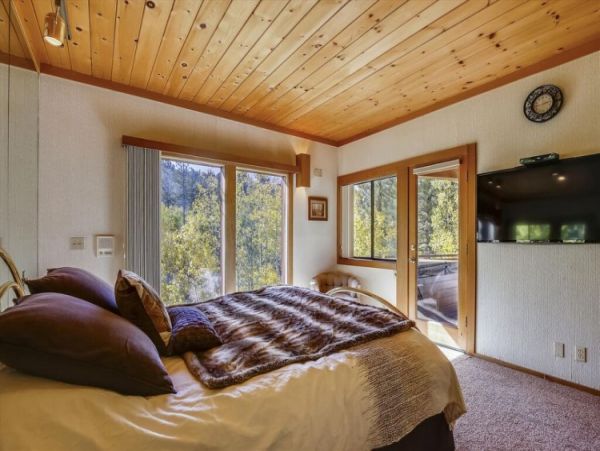 Lake Tahoe North Shore Home 999008
