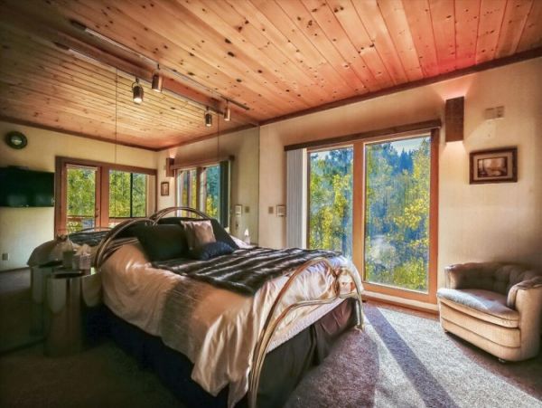 Lake Tahoe North Shore Home 999008