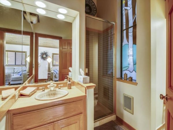 Lake Tahoe North Shore Home 999008