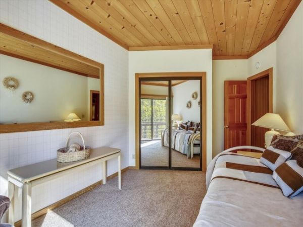 Lake Tahoe North Shore Home 999008