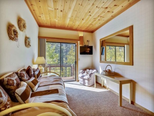 Lake Tahoe North Shore Home 999008