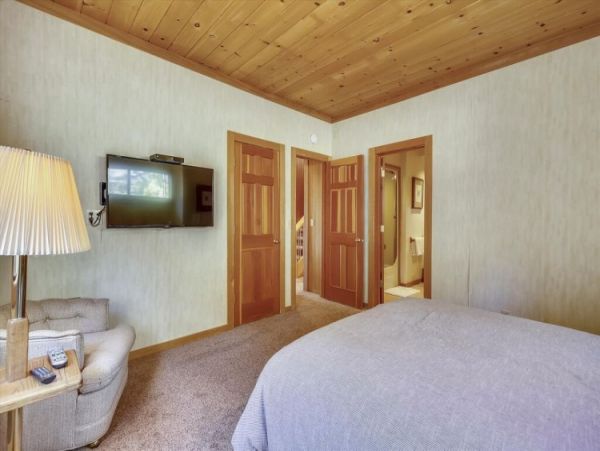 Lake Tahoe North Shore Home 999008