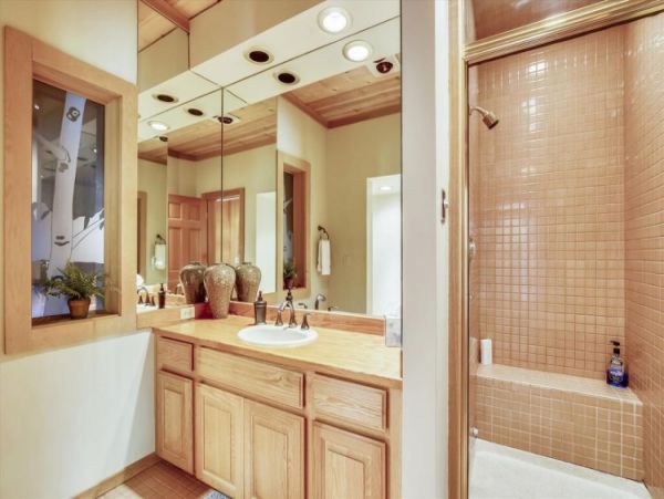 Lake Tahoe North Shore Home 999008