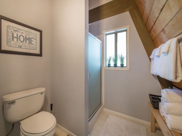Lake Tahoe North Shore Home 999009