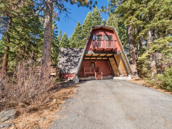 Lake Tahoe North Shore Home 999009