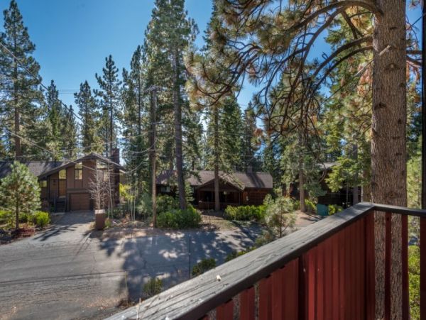 Lake Tahoe North Shore Home 999009