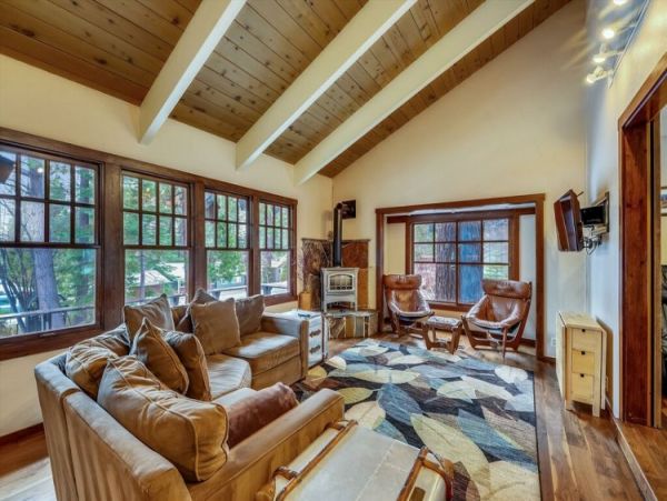 Lake Tahoe North Shore Home 999010