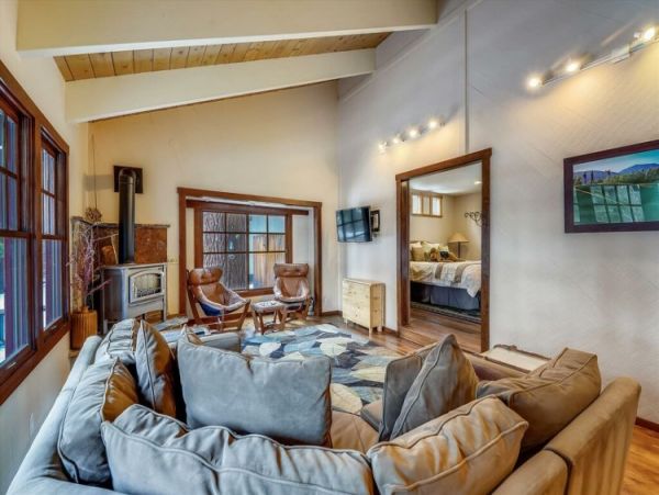 Lake Tahoe North Shore Home 999010