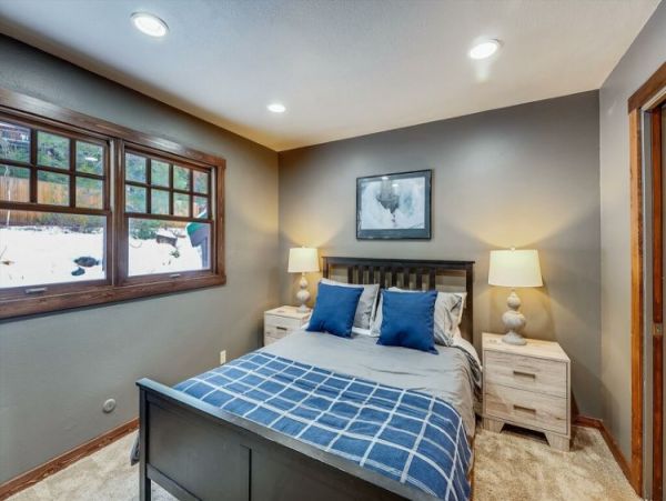 Lake Tahoe North Shore Home 999010