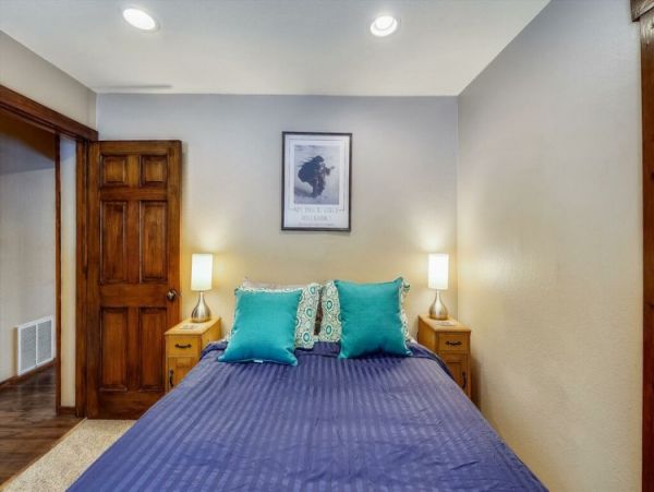 Lake Tahoe North Shore Home 999010