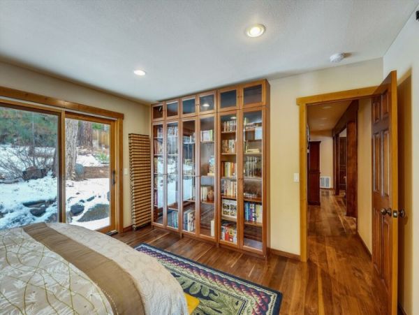 Lake Tahoe North Shore Home 999010