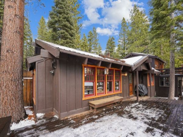 Lake Tahoe North Shore Home 999010