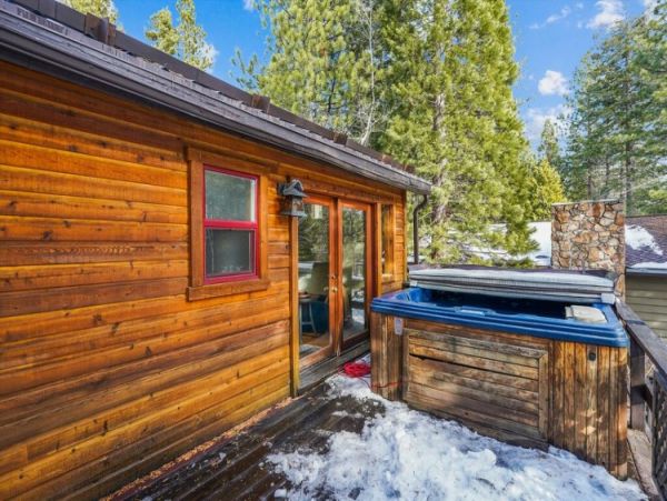 Lake Tahoe North Shore Home 999010