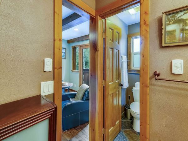 Lake Tahoe North Shore Home 999010