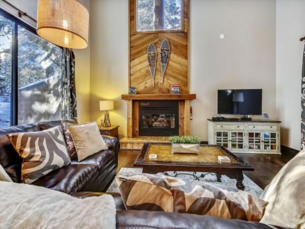 Lake Tahoe North Shore Home 999011