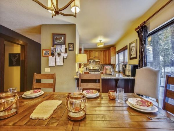 Lake Tahoe North Shore Home 999011