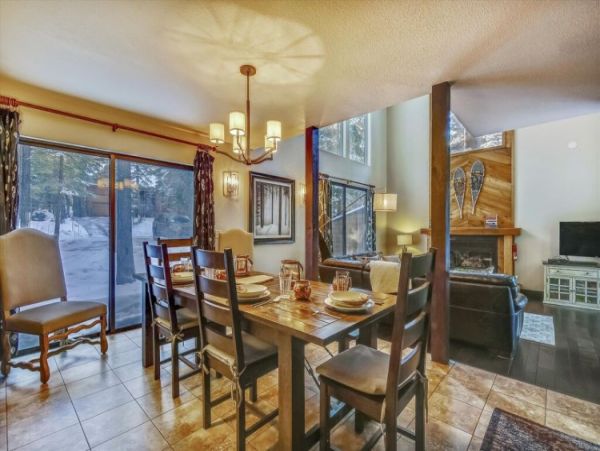 Lake Tahoe North Shore Home 999011