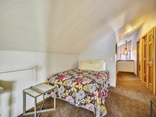 Lake Tahoe North Shore Home 999011